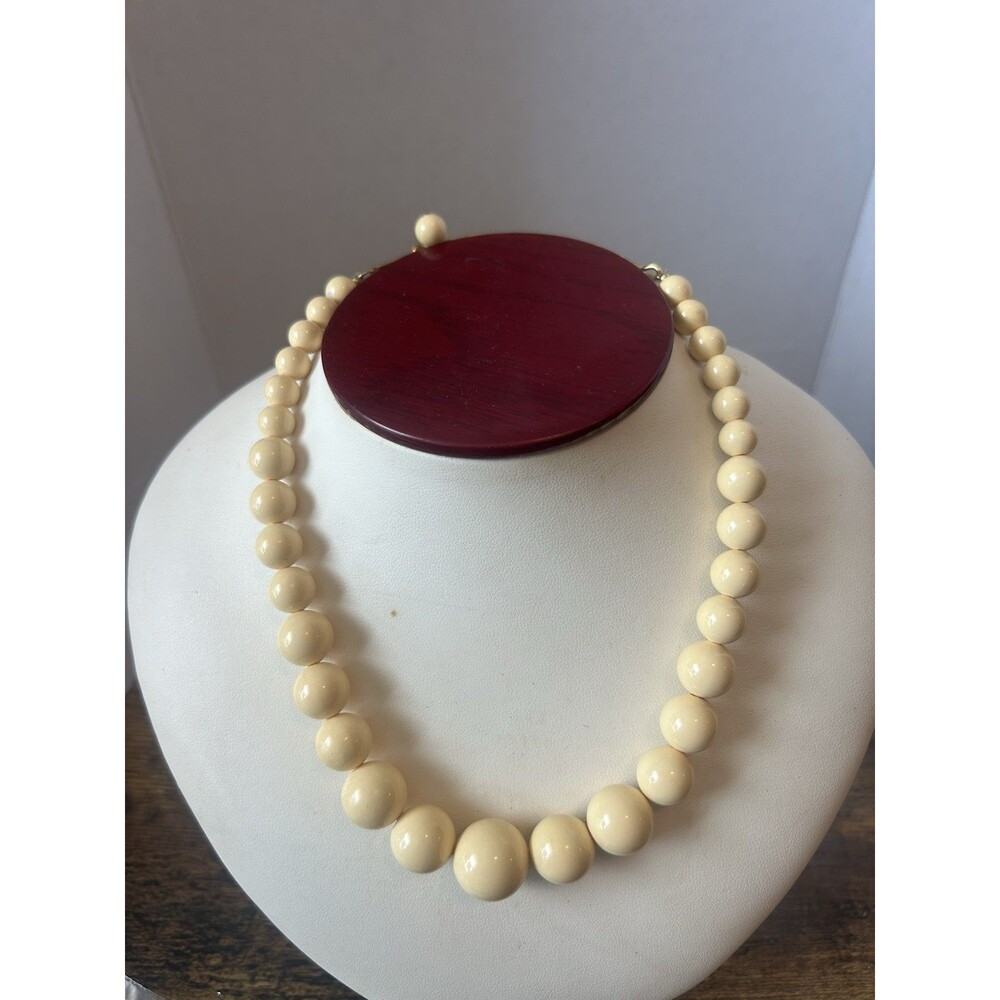 Lot 3 Vintage Beaded Necklaces Pastel Statement Set w Earrings Retro Chic - Picture 3 of 13